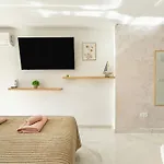 Ponderosa Minicasa أذيخي