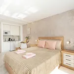 Ponderosa Minicasa *